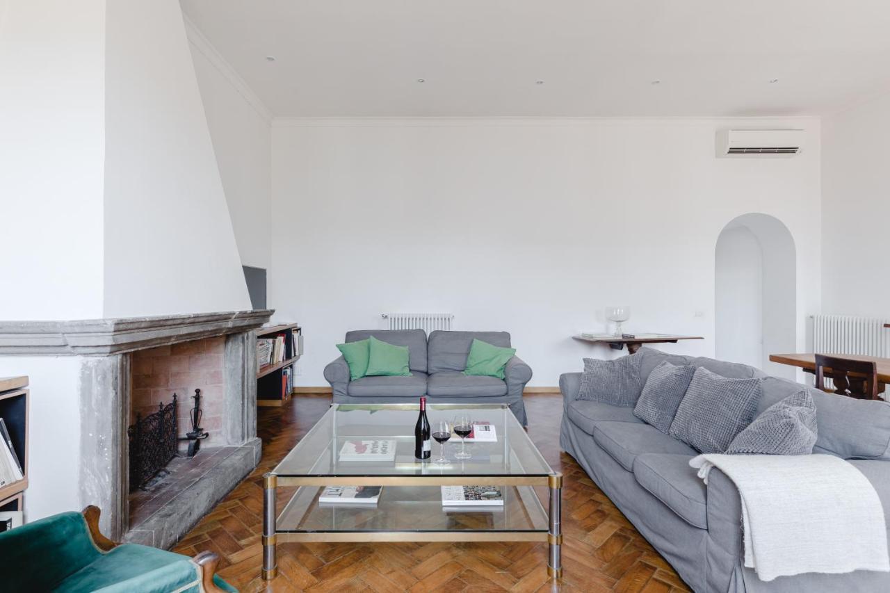 Elegante E Classico Attico Con Terrazzo Privato Vicino Al Vaticano Apartamento Roma