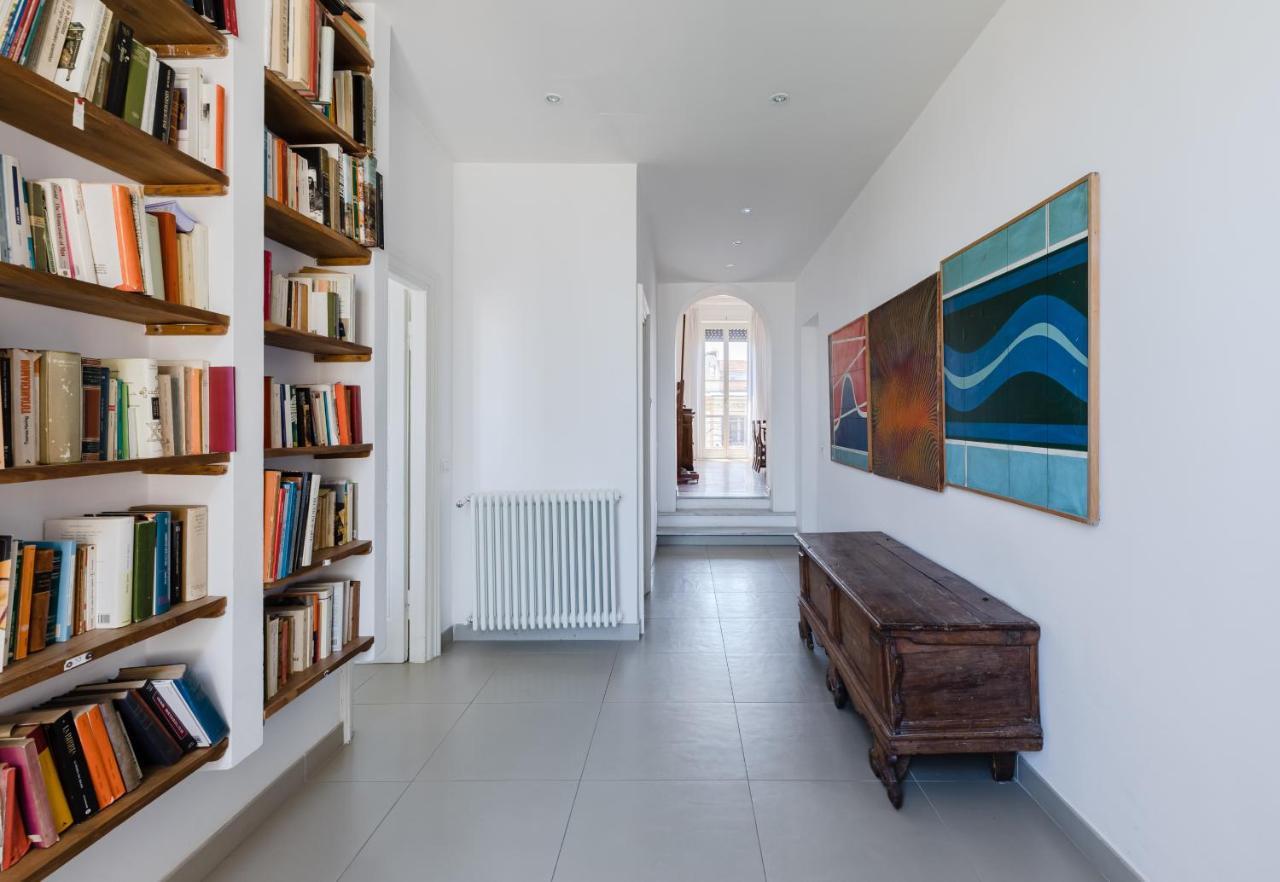 Elegante E Classico Attico Con Terrazzo Privato Vicino Al Vaticano Apartamento